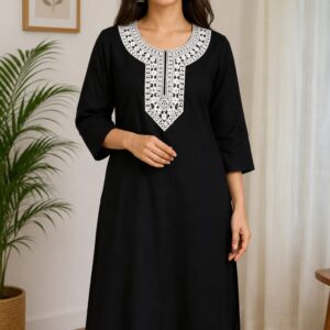 Women's Black Embroidered Straight Kurti