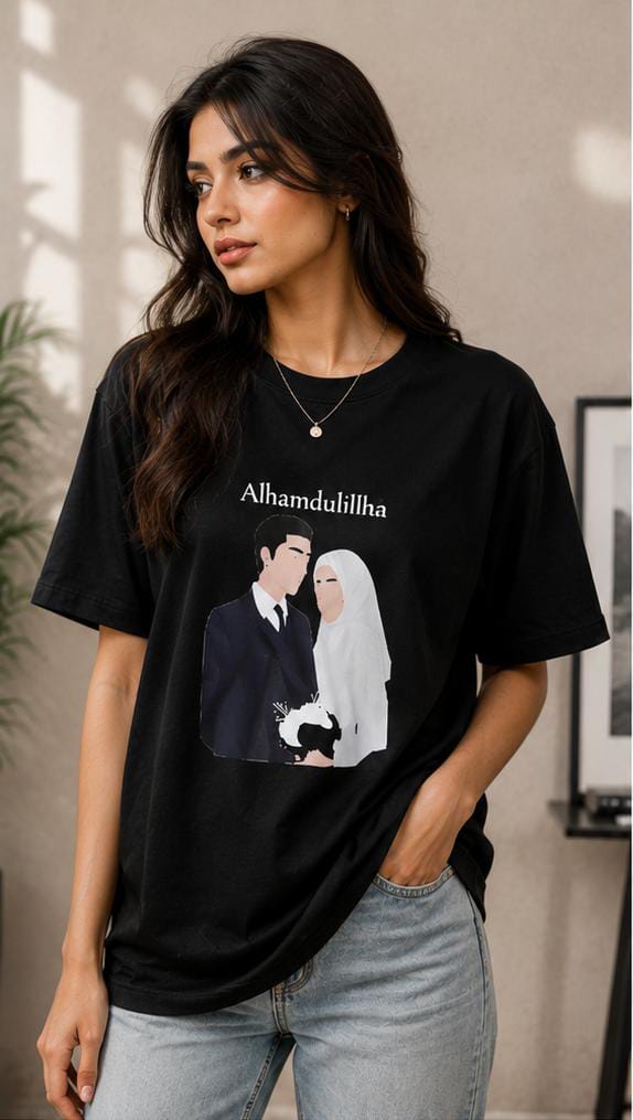 Alhamdulillah Islamic Couple Print Oversized Black T-Shirt for Women | Premium Cotton Graphic Tee | Casual Streetwear